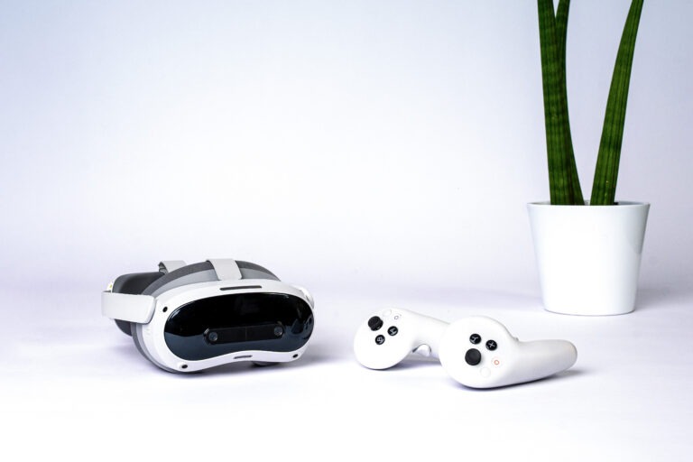 VR Headset mit Controller, VR Coach smartsystem Selfcare System